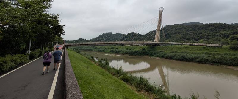 Cycle path along Keelung river, Taipei. 16 Apr 2026.
