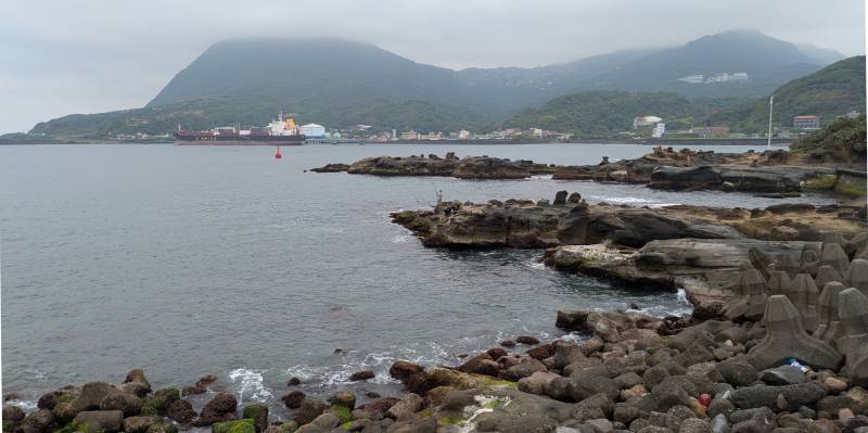 An outlook along the coastline of northern Taiwan. 17 April 2026.